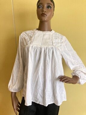Off-White Cotton Long-Sleeved Blouse 100% Cotton